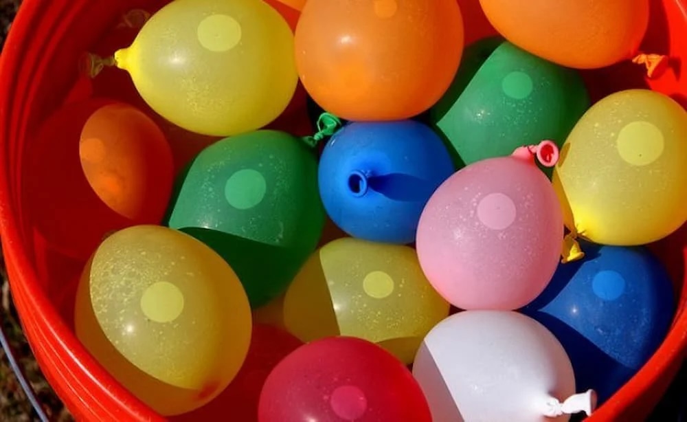 Image of water balloons